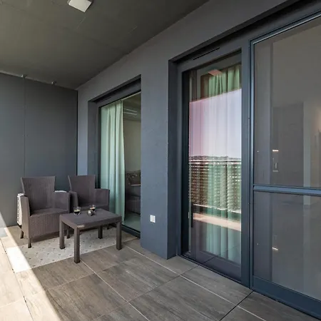 Luxe Private - Balcony & View Appartement